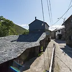 Rural Valle De Ancares Hotell