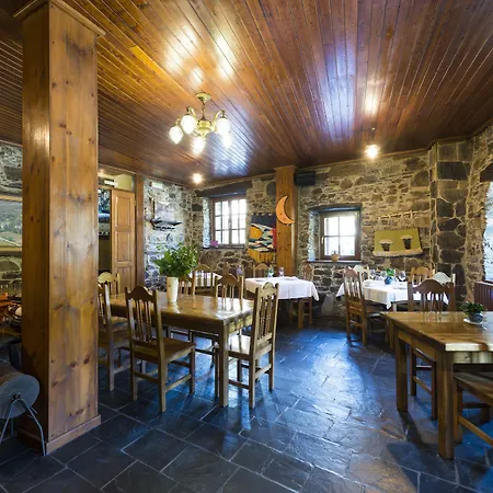 Hotel Rural Valle De Ancares