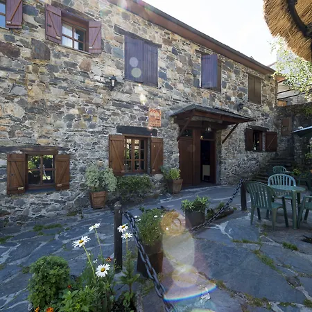 Rural Valle De Ancares Hotel Pereda de Ancares