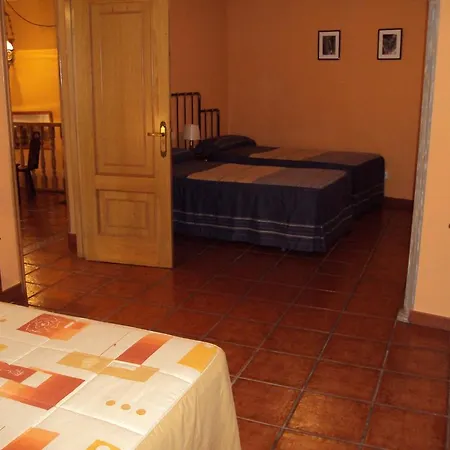 Rural Valle De Ancares Hotel