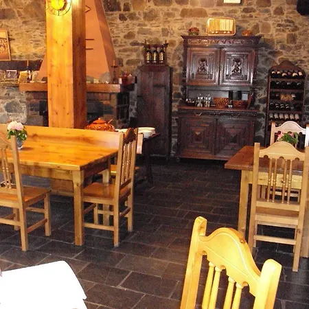 Отель Rural Valle De Ancares 3*
