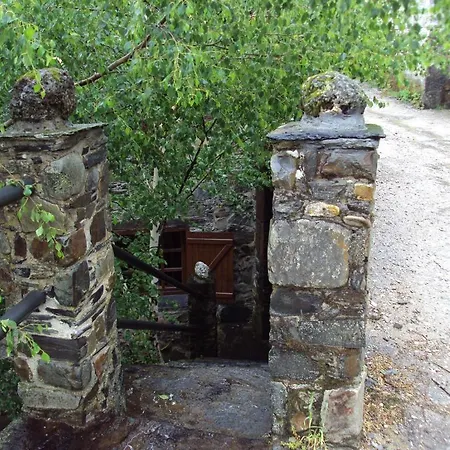 Rural Valle De Ancares Отель