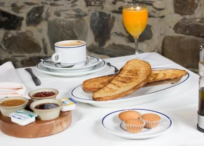 Rural Valle De Ancares 호텔 3*