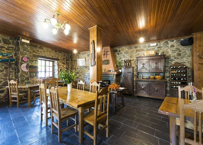 Rural Valle De Ancares 호텔