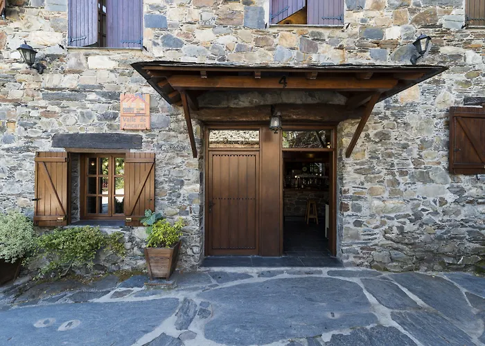 Rural Valle De Ancares 호텔 3*