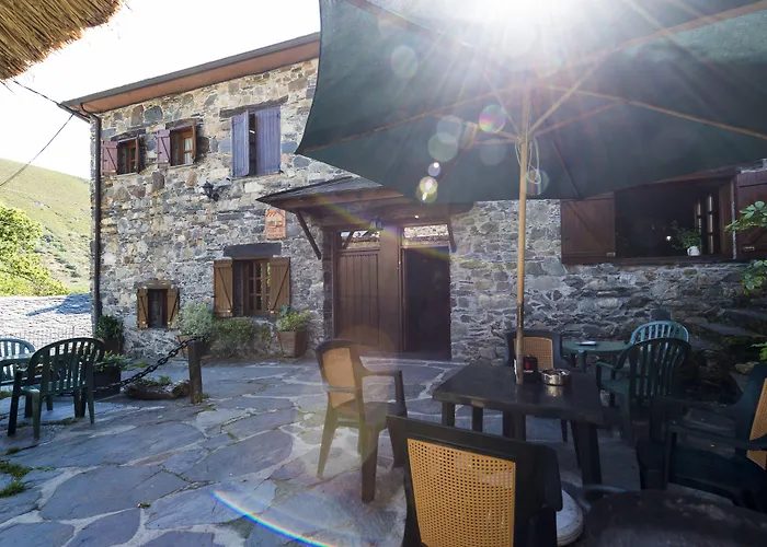 Rural Valle De Ancares 호텔 Pereda de Ancares