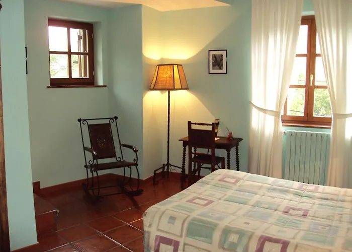 Rural Valle De Ancares 호텔 3*