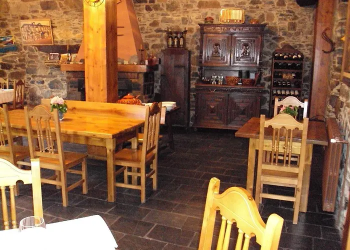 호텔 Rural Valle De Ancares 3*