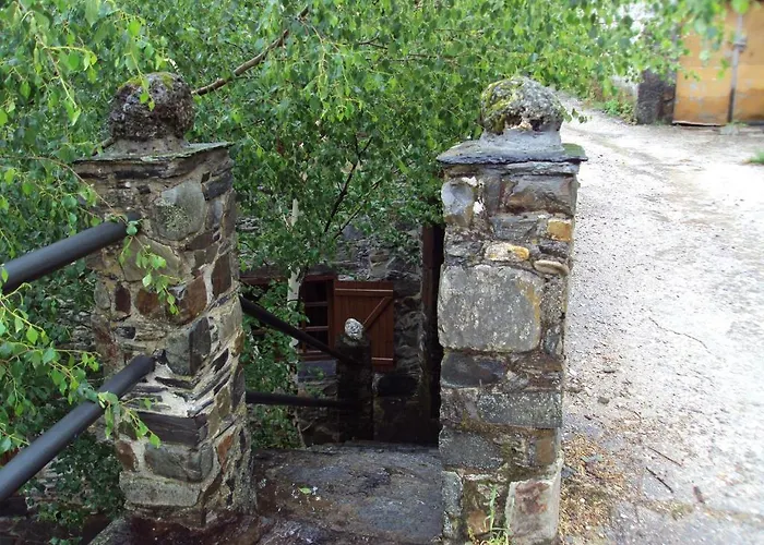 Rural Valle De Ancares 호텔